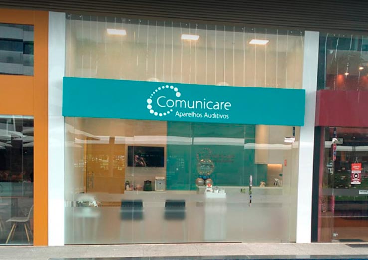 Comunicare inaugura loja em Campina Grande